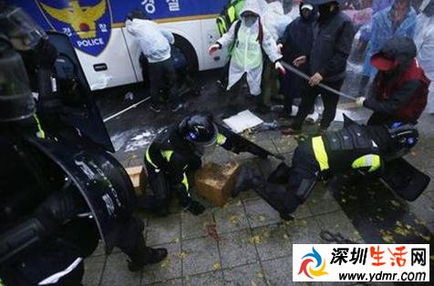 韩国爆发7年来最严重示威 朴槿惠或面临执政以来最大危机