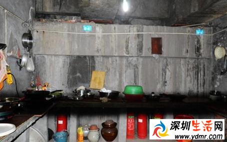 重庆最牛桥底村惊呆网友 高速桥底居住头顶噪音肯定很难受?