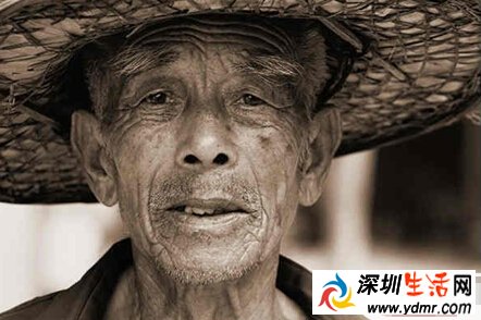 居民养老金结余缩水 60岁以上人口超2.2亿