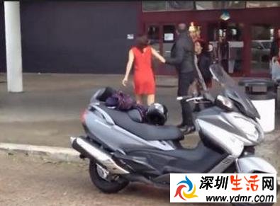 无业丈夫当街扒光妻子暴打 因怀疑妻子做足疗涉黄