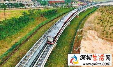 中国首条中低速磁浮铁路长沙磁浮快线试运营 最高时速100公里