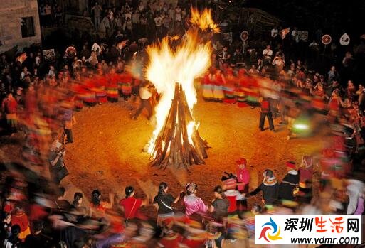 鄂伦春族篝火节是什么时候 篝火节的习俗和由来