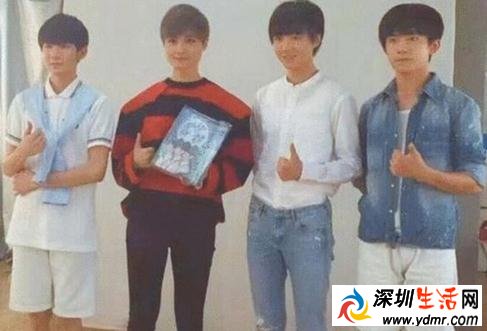 快本放李宇春黑图 李宇春:黑图黑锅太大太黑背不动