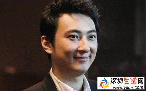 王思聪调侃李易峰走红:长得好看红了