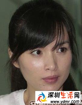 靳东现在片酬多少钱?靳东的老婆李佳资料照片