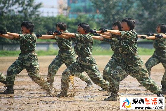 部队男女兵能谈恋爱吗?真实女兵训练现场图